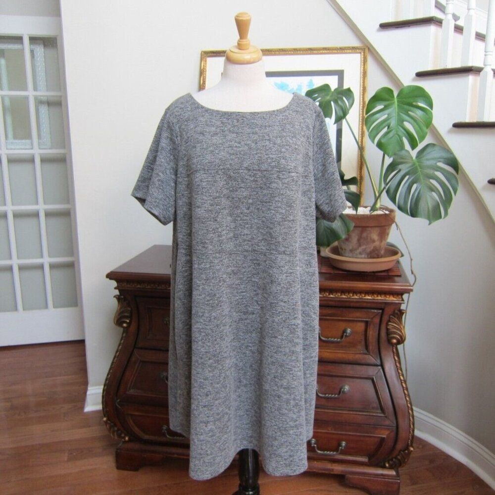 Ivanka Trump Women's Size 22W Heather Gray Black White Stretch Knit Sheath Dress